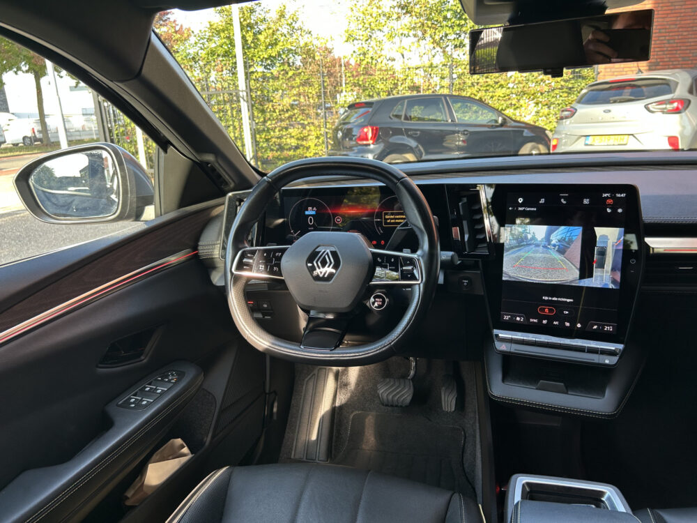 Renault Mégane E-Tech EV60 Optimum Charge Iconic SOH 93,4% // SNEL LADEN // FULL LED // HARMAN/KARDON AUDIO // NAVI + CARPLAY // LEDER // GROOT 7
