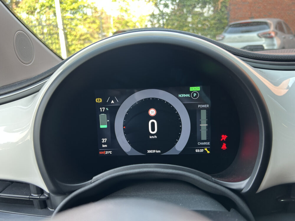 Fiat 500 Icon 42 kWh 118pk // APPLE CARPLAY / ANDROID AUTO // CLIMA // CRUISE-CONTROL // 16'' LMV 30