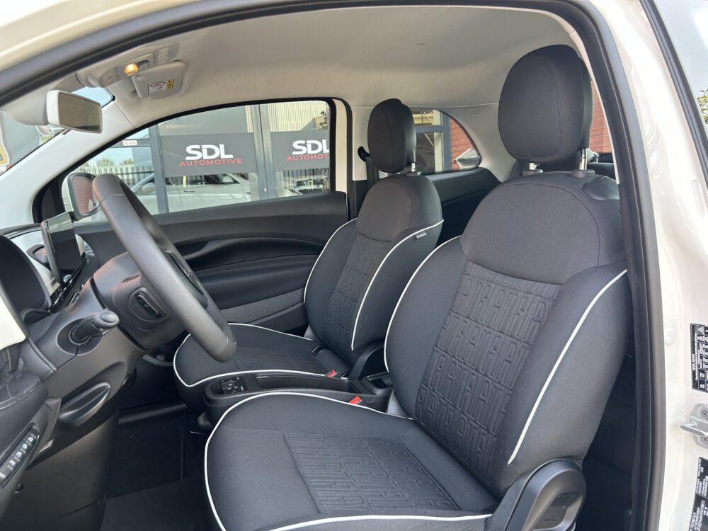 Fiat 500 Icon 42 kWh 118pk // APPLE CARPLAY / ANDROID AUTO // CLIMA // CRUISE-CONTROL // 16'' LMV 7