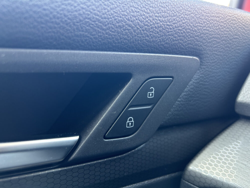 Volkswagen Golf 2.0 TSI GTI // FULL LED // SCHUIF/KANTELDAK // CAMERA // NAVI + CARPLAY // STOEL/STUURVERWARMING // ADAPTIVE CRUISE 27