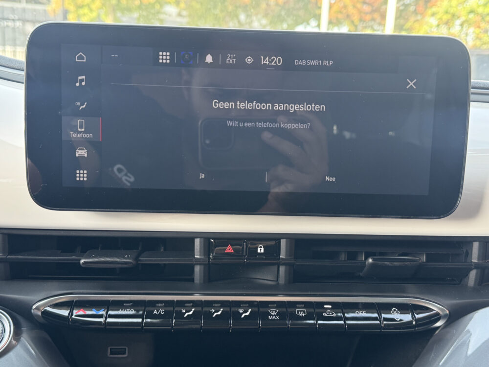 Fiat 500 Icon 42 kWh 118pk // APPLE CARPLAY / ANDROID AUTO // CLIMA // CRUISE-CONTROL // 16'' LICHT METALEN VELGEN // 16