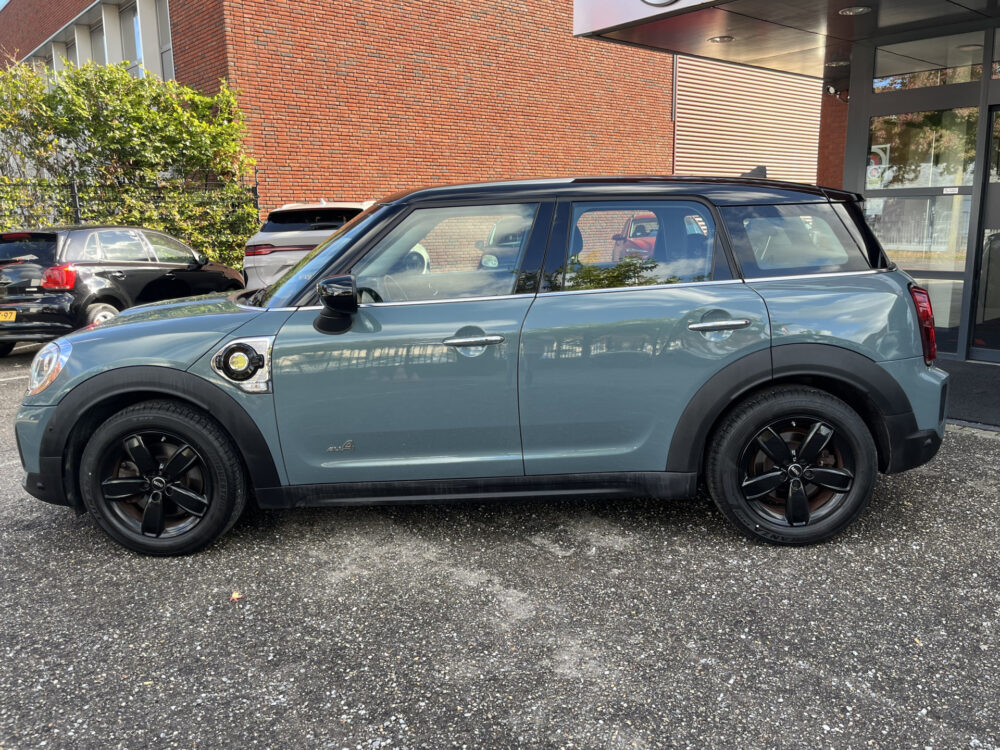 MINI Countryman 1.5 Cooper S E ALL4 Untamed Edition // SCHUIF-KANTELDAK // HARMAN-KARDON // ELEK.STOEL+GEHEUGEN // ADAPT. CRUISE // HEAD-UP DISP 2