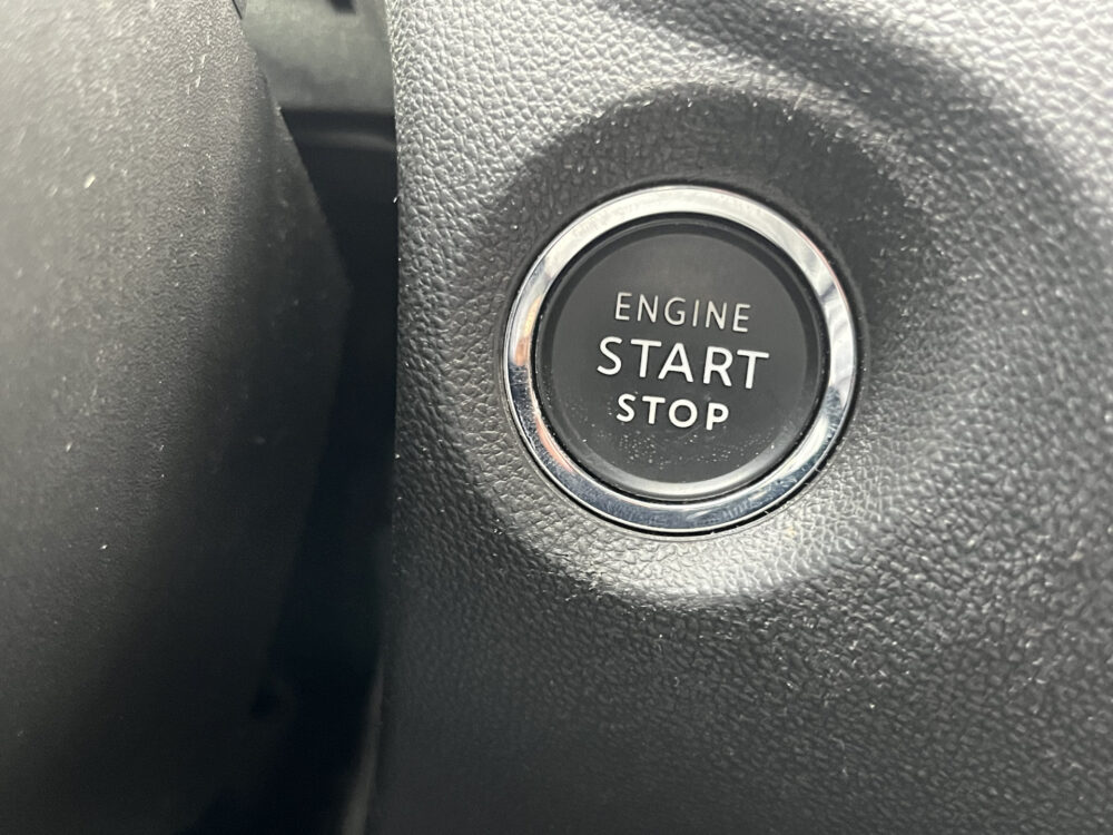 Opel Grandland X 1.6 Turbo Hybrid4 Ultimate 300PK! // MEMORY SEATS // NAVI // TREKHAAK // CAMERA // CRUISE // STOELVERWARMING + VERKOELING // 25