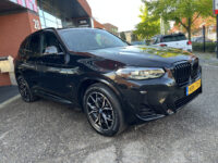 BMW X3 xDrive30e High Executive M-Sport Shadow Line // LEDER // ELEK.STOEL+GEHEUGEN // ELEK. KLEP // SCHUIF-KANTELDAK // 360 CAMERA+SEN 50