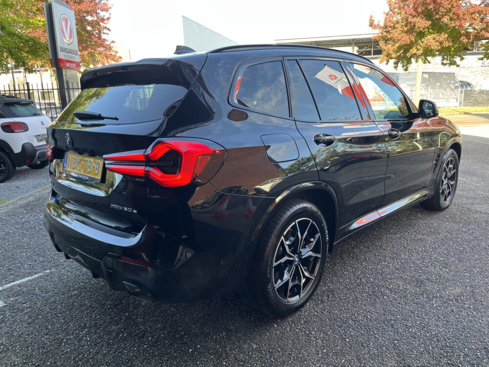 BMW X3 xDrive30e High Executive M-Sport Shadow Line // LEDER // ELEK.STOEL+GEHEUGEN // ELEK. KLEP // SCHUIF-KANTELDAK // 360 CAMERA+SEN 7