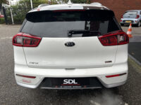 Kia Niro 1.6 GDi Hybrid ExecutiveLine // FULL LED // NAVI + CARPLAY // LEDER // JBL AUDIO // STUUR + STOELVERWARMING/VERKOELING // ADAPTI 38