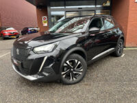 Peugeot 2008 1.2 PureTech Allure D.RIEM VERVANGEN!! // AFN. TREKHAAK // VIRTUAL COCKPIT // CAMERA+SENSOREN // NAVI+CARPLAY // HALF LEDER // L 32