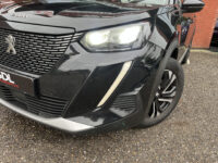 Peugeot 2008 1.2 PureTech Allure D.RIEM VERVANGEN!! // AFN. TREKHAAK // VIRTUAL COCKPIT // CAMERA+SENSOREN // NAVI+CARPLAY // HALF LEDER // L 42