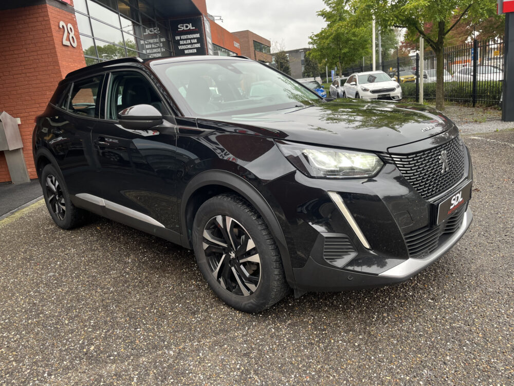 Peugeot 2008 1.2 PureTech Allure D.RIEM VERVANGEN!! // AFN. TREKHAAK // VIRTUAL COCKPIT // CAMERA+SENSOREN // NAVI+CARPLAY // HALF LEDER // L 9