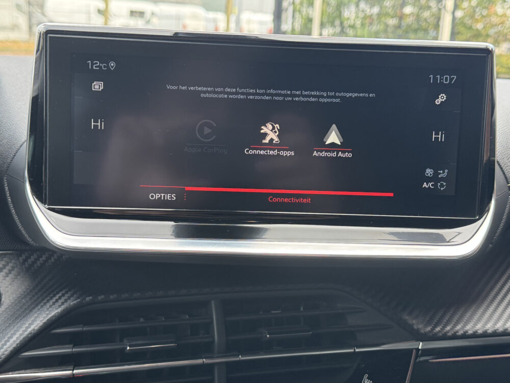 Peugeot 2008 1.2 PureTech GT-Line // FULL OPTIONS!! // FOCAL AUDIO // MASSAGE STOEL // ADAPTIVE CRUISE // PANO SCHUIF/ KANTEL DAK // 23