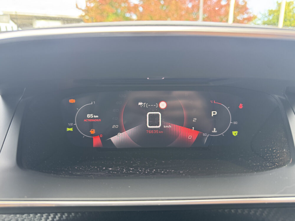 Peugeot 2008 1.2 PureTech GT-Line // FULL OPTIONS!! // FOCAL AUDIO // MASSAGE STOEL // ADAPTIVE CRUISE // PANO SCHUIF/ KANTEL DAK // 27
