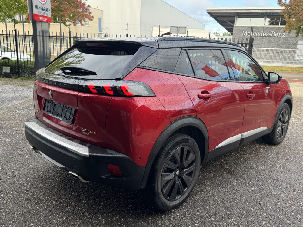 Peugeot 2008 1.2 PureTech GT-Line // FULL OPTIONS!! // FOCAL AUDIO // MASSAGE STOEL // ADAPTIVE CRUISE // PANO SCHUIF/ KANTEL DAK // 3