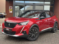 Peugeot 2008 1.2 PureTech GT-Line // FULL OPTIONS!! // FOCAL AUDIO // MASSAGE STOEL // ADAPTIVE CRUISE // PANO SCHUIF/ KANTEL DAK // 39