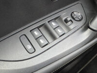 Peugeot 2008 1.2 PureTech GT-Line // FULL OPTIONS!! // FOCAL AUDIO // MASSAGE STOEL // ADAPTIVE CRUISE // PANO SCHUIF/ KANTEL DAK // 67