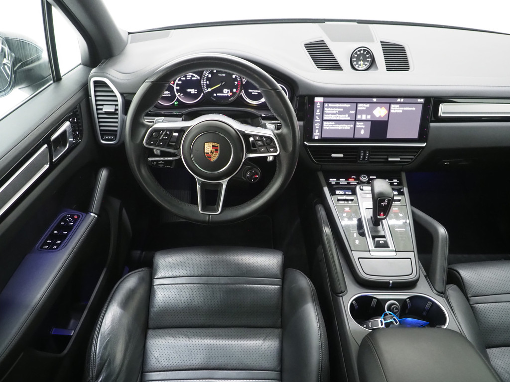 Porsche Cayenne 3.0 E-Hybrid 42