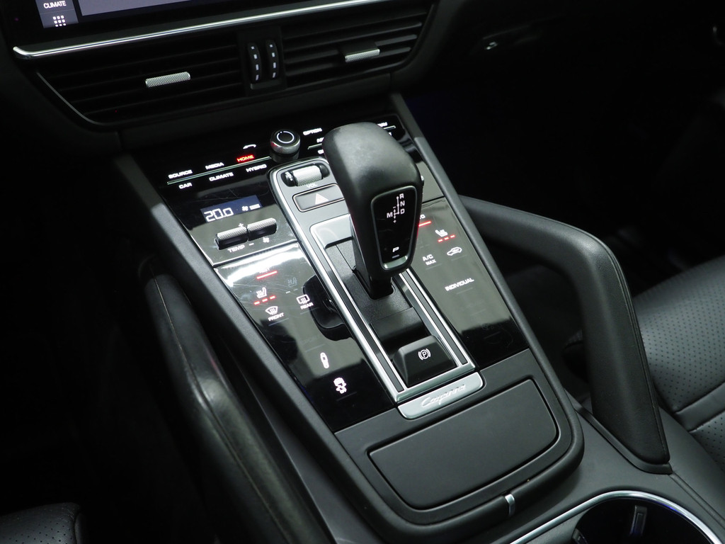 Porsche Cayenne 3.0 E-Hybrid 83