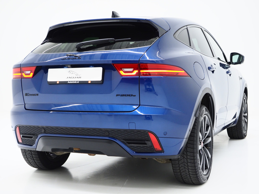 Jaguar E-Pace 1.5 P300e AWD R-Dynamic 9