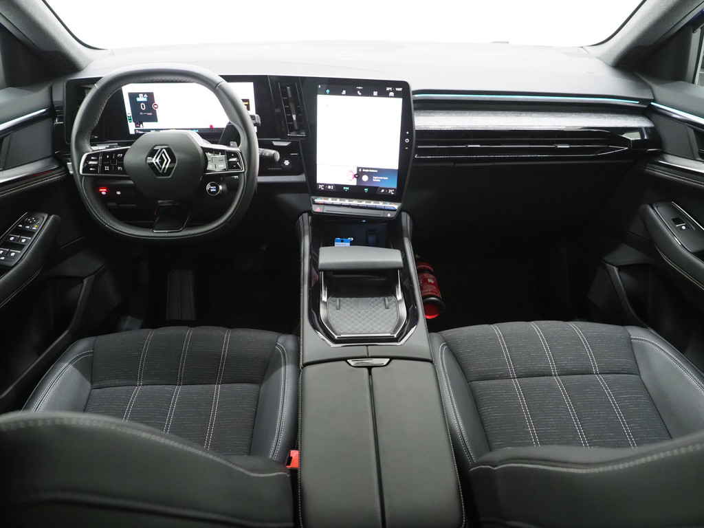 Renault Austral 1.2 E-Tech Hybrid 200 Techno 38
