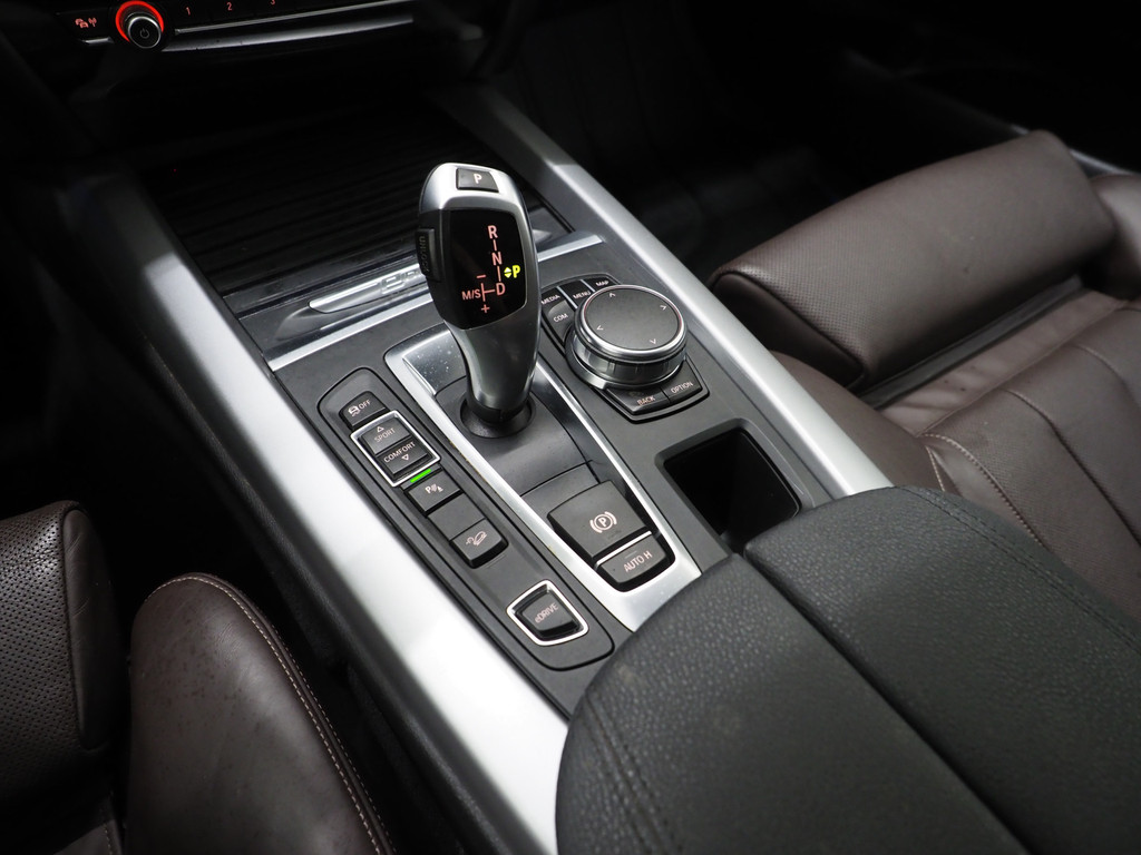 BMW X5 xDrive40e iPerformance High Executive 32