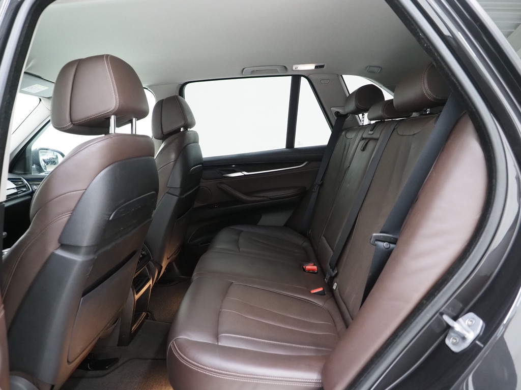 BMW X5 xDrive40e iPerformance High Executive 33