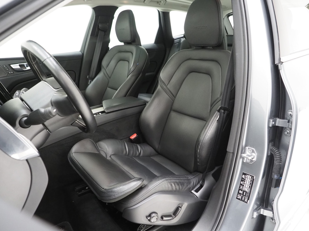 Volvo XC60 2.0 T8 Recharge AWD Inscription 46