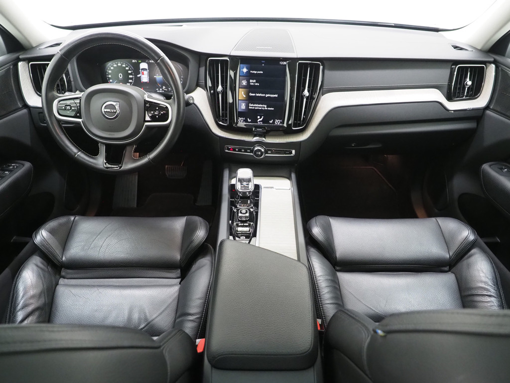 Volvo XC60 2.0 T8 Recharge AWD Inscription 47