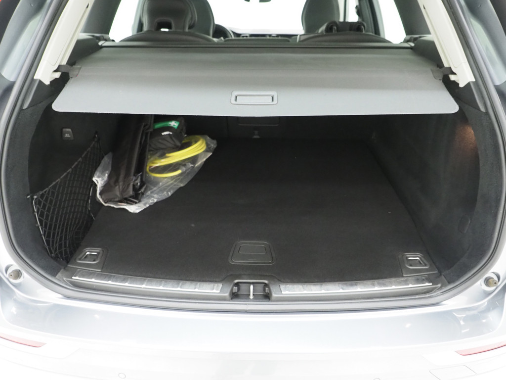 Volvo XC60 2.0 T8 Recharge AWD Inscription 81
