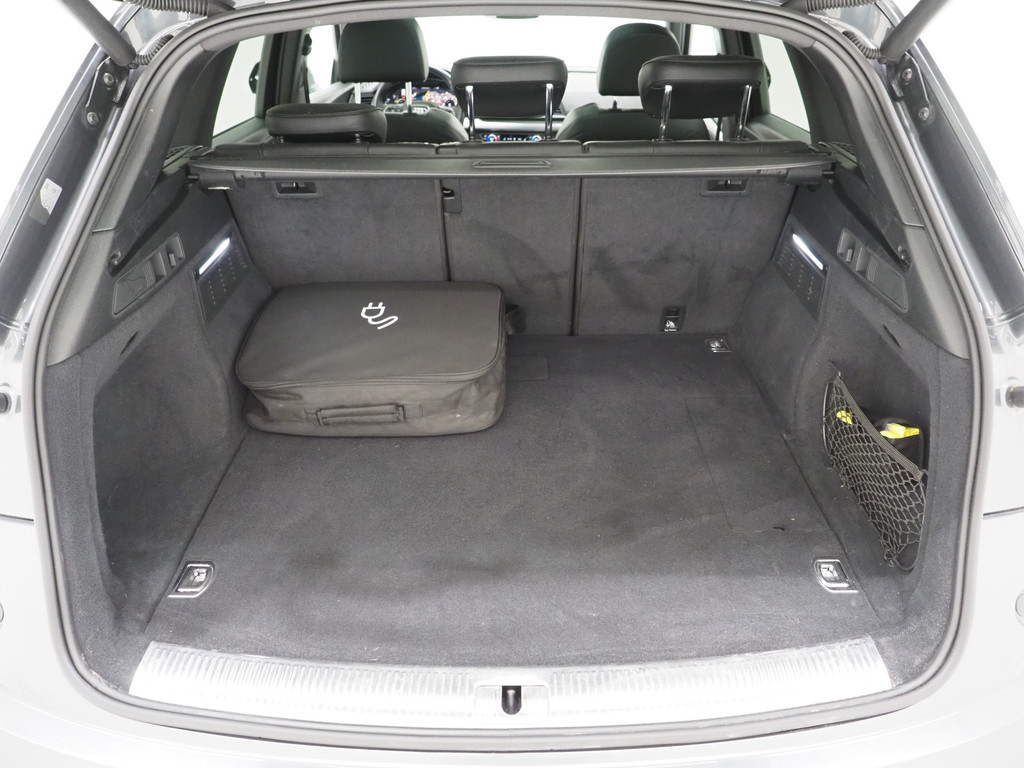 Audi Q5 55 TFSI e quattro Competition 68
