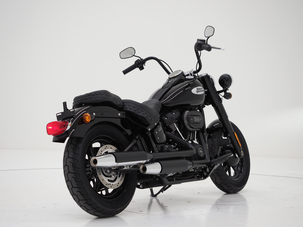 Harley-Davidson 114 FLHCS Softail Heritage Classic 114 FLHCS Softail Heritage Classic 2022 28