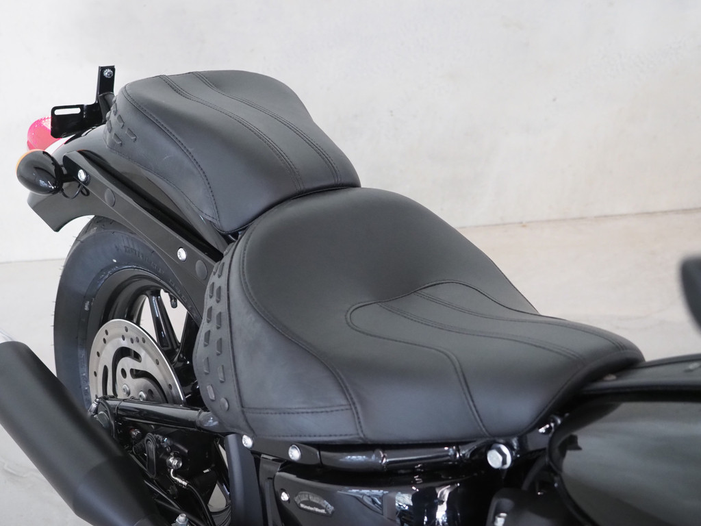 Harley-Davidson 114 FLHCS Softail Heritage Classic 114 FLHCS Softail Heritage Classic 2022 60
