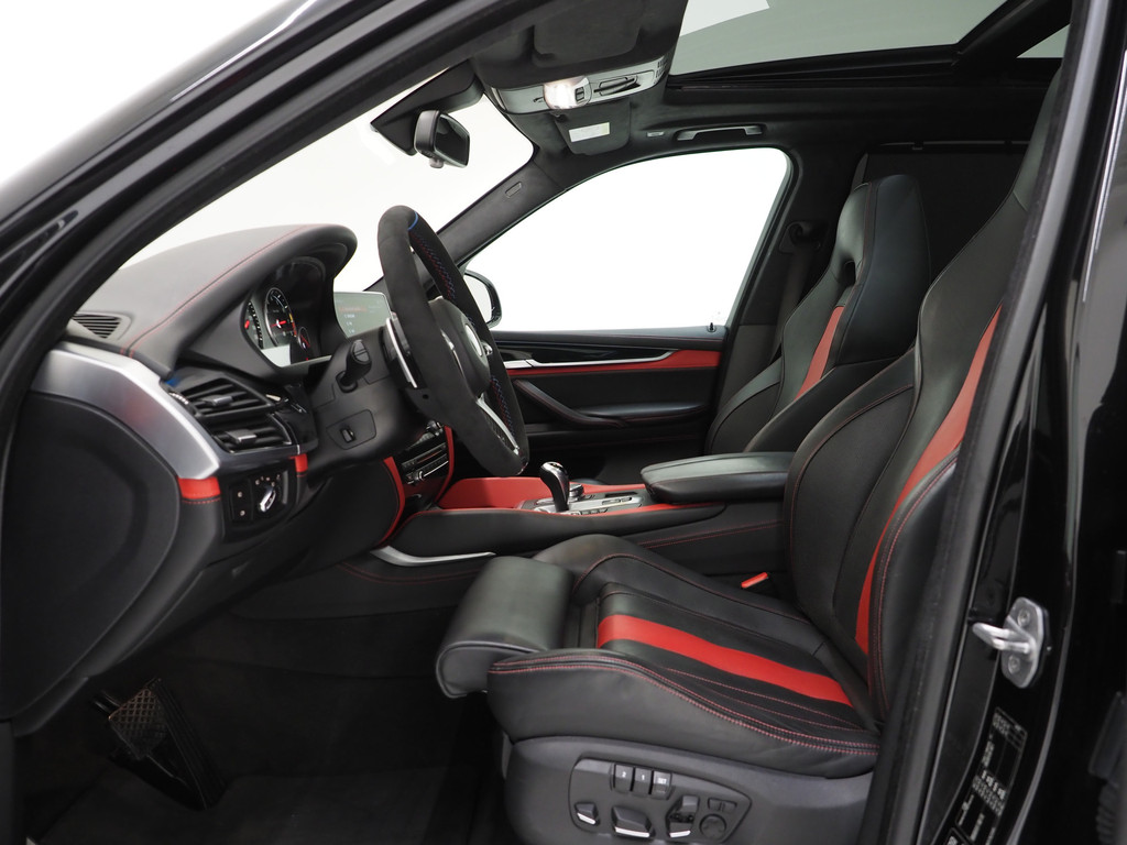 BMW X5 M 4.4 V8 576PK Black Fire Edition 74