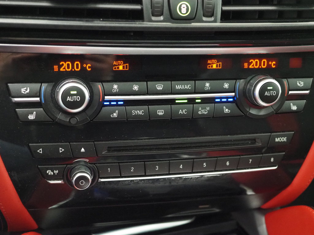 BMW X5 M 4.4 V8 576PK Black Fire Edition 95