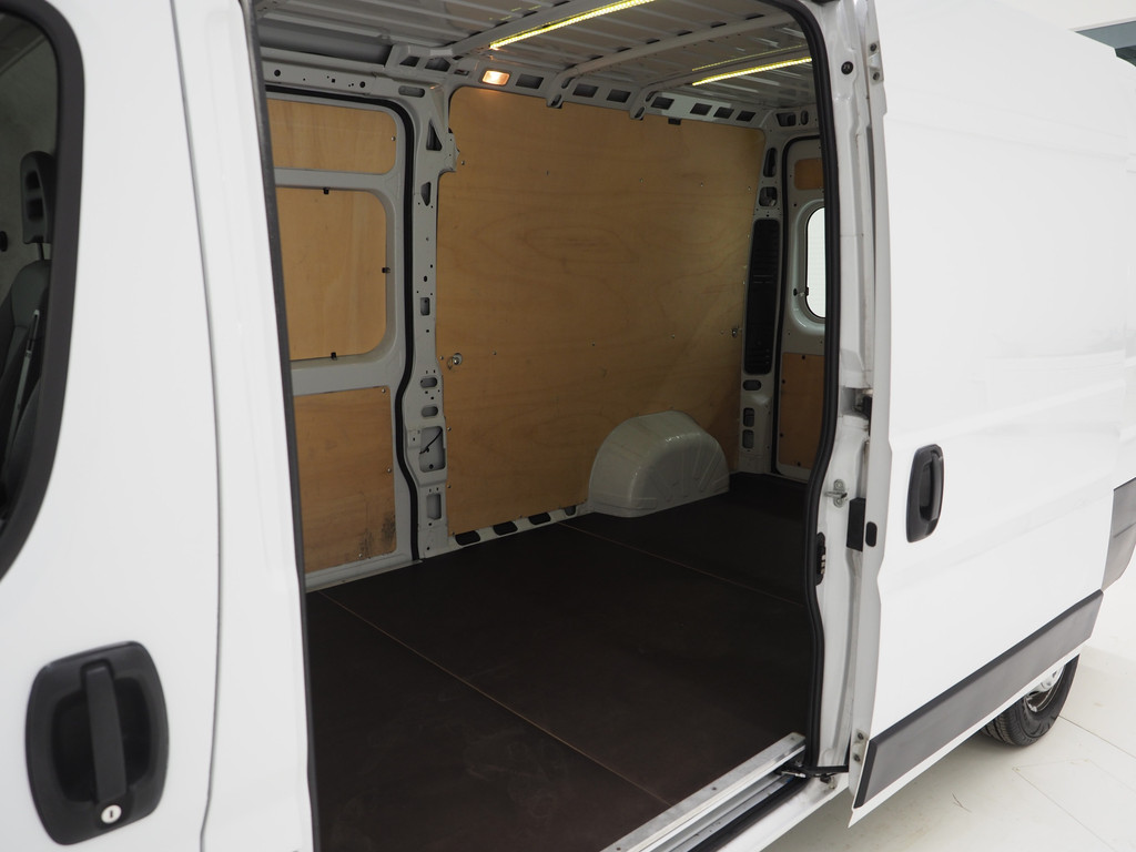 Fiat Ducato 33 2.0 MultiJet L3H2 26