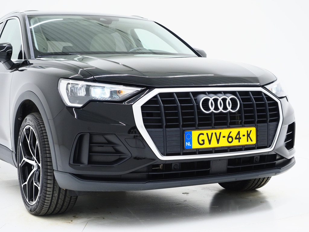 Audi Q3 45 TFSI e edition 11