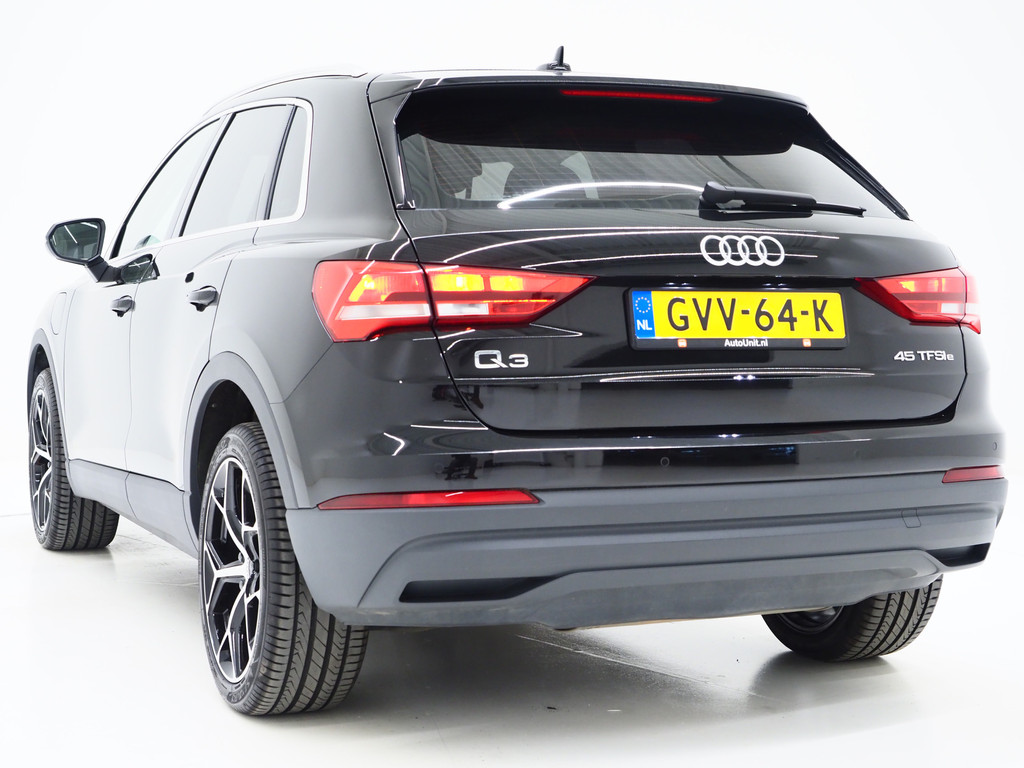 Audi Q3 45 TFSI e edition 2