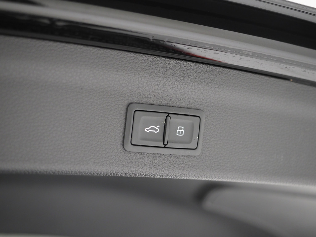 Audi Q3 45 TFSI e edition 37