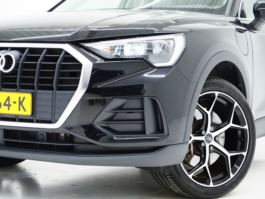 Audi Q3 45 TFSI e edition 5