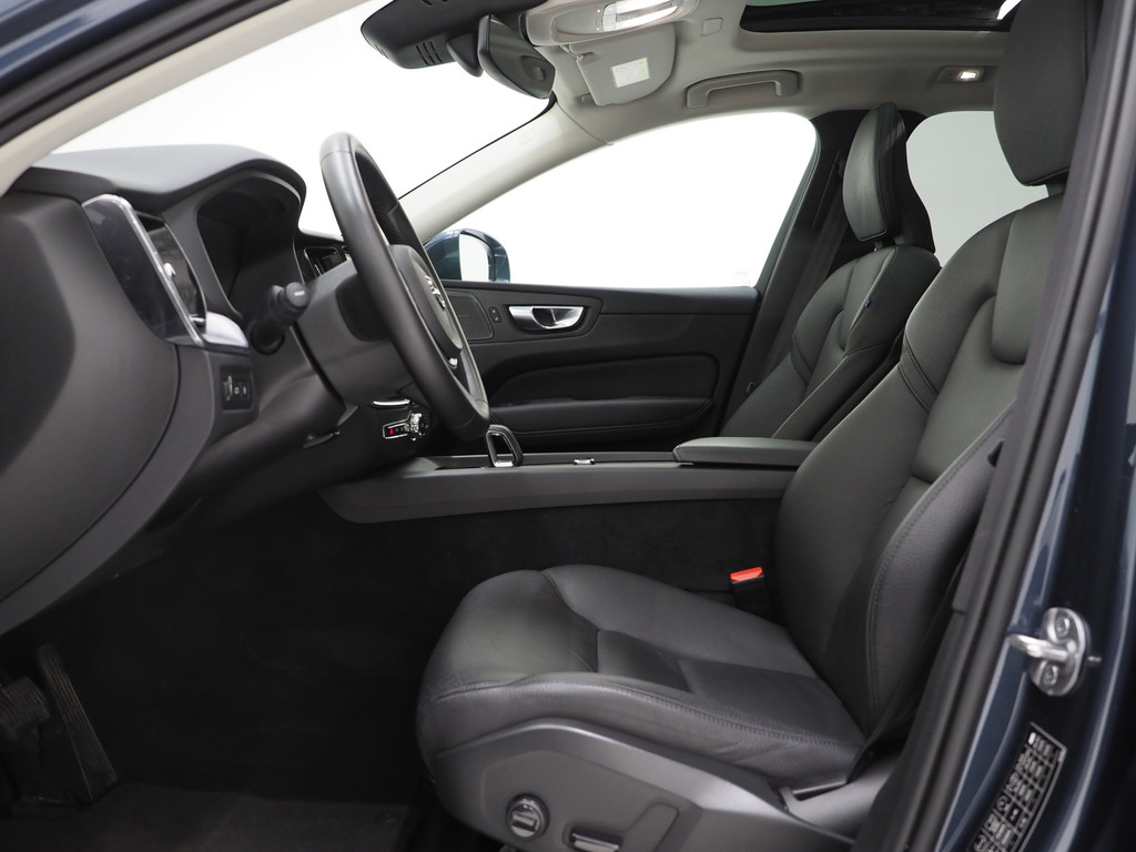Volvo XC60 2.0 T6 Long Range Recharge AWD Inscription 15