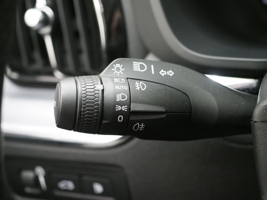 Volvo XC60 2.0 T6 Long Range Recharge AWD Inscription 22