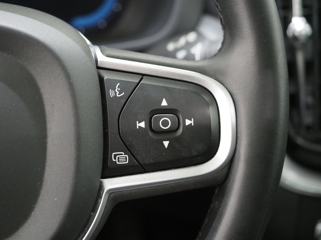 Volvo XC60 2.0 T6 Long Range Recharge AWD Inscription 24