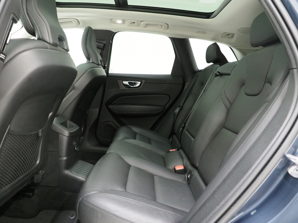 Volvo XC60 2.0 T6 Long Range Recharge AWD Inscription 74