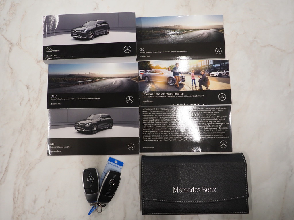 Mercedes-Benz GLC 300e 4MATIC Night Black 7