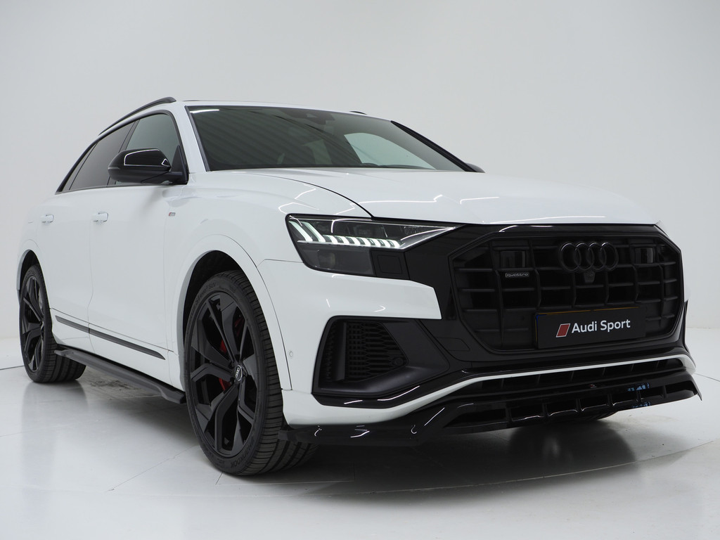 Audi Q8 60 TFSI e quattro Competition BlackOptic 462PK 10