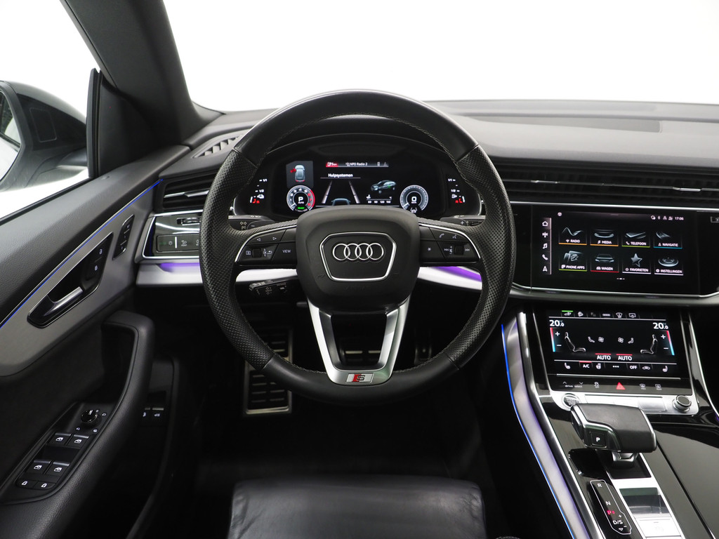 Audi Q8 60 TFSI e quattro Competition BlackOptic 462PK 37