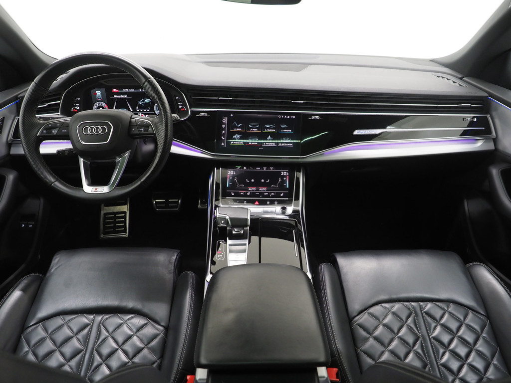 Audi Q8 60 TFSI e quattro Competition BlackOptic 462PK 4