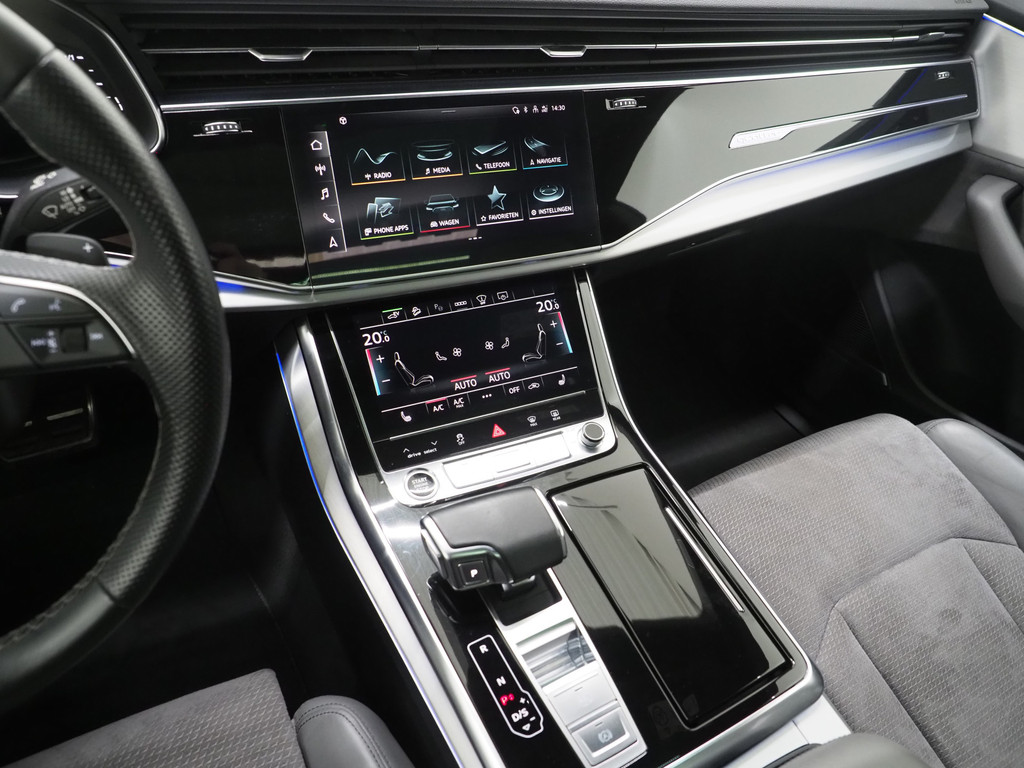 Audi Q8 55 TFSI e quattro Pro Line S 36