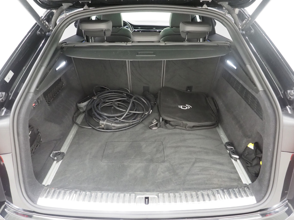 Audi Q8 55 TFSI e quattro Pro Line S 40