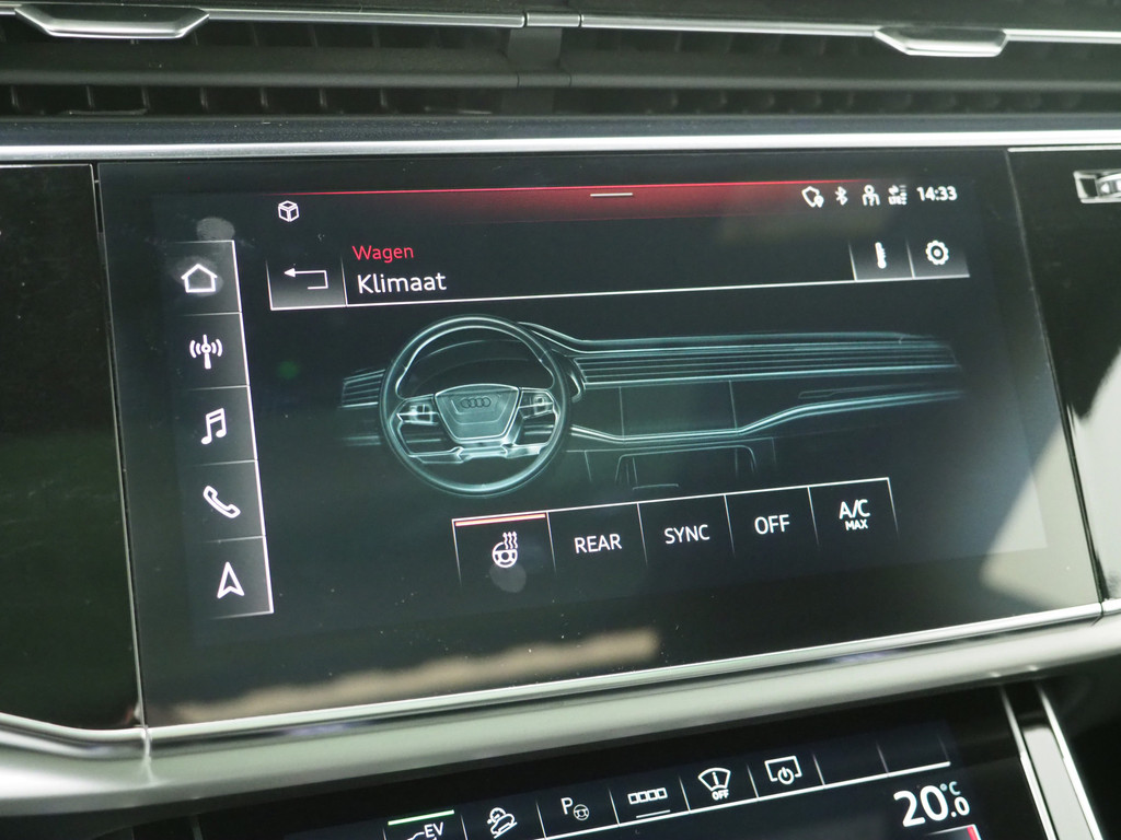Audi Q8 55 TFSI e quattro Pro Line S 44