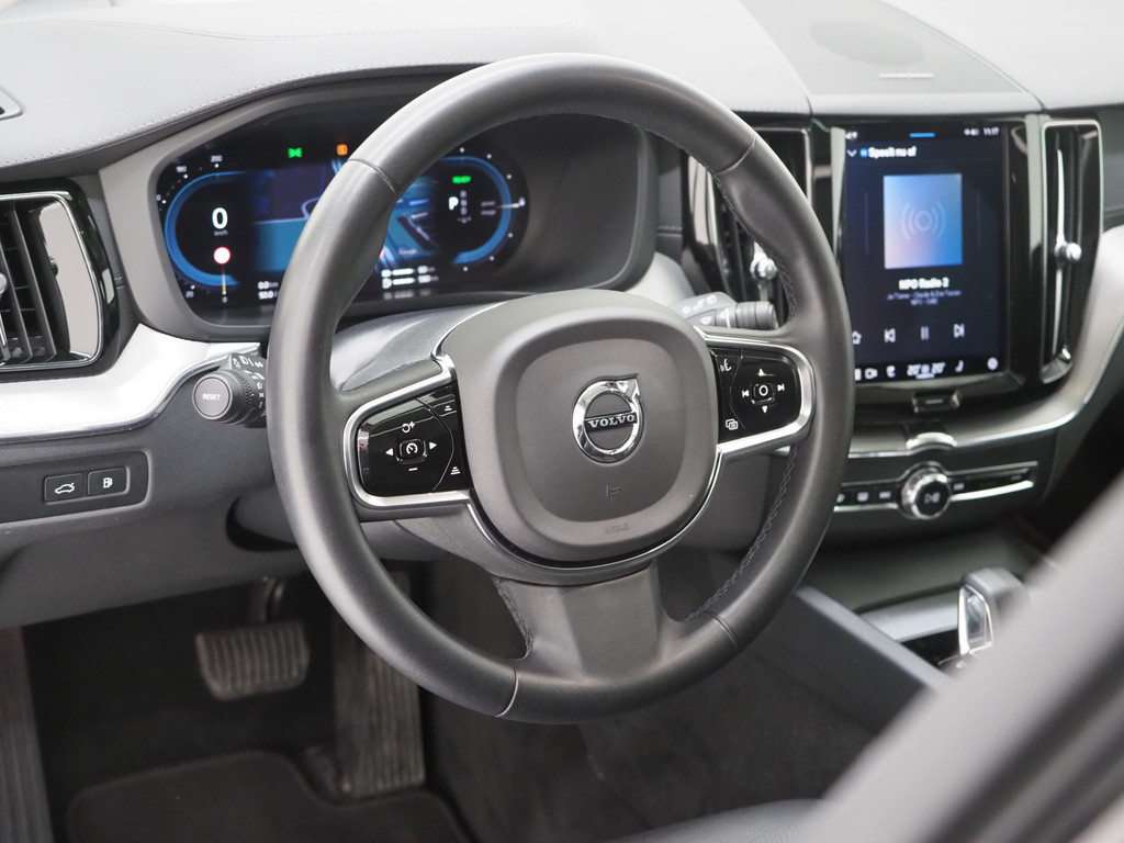 Volvo XC60 2.0 T6 Recharge AWD Ultimate Long Range 17