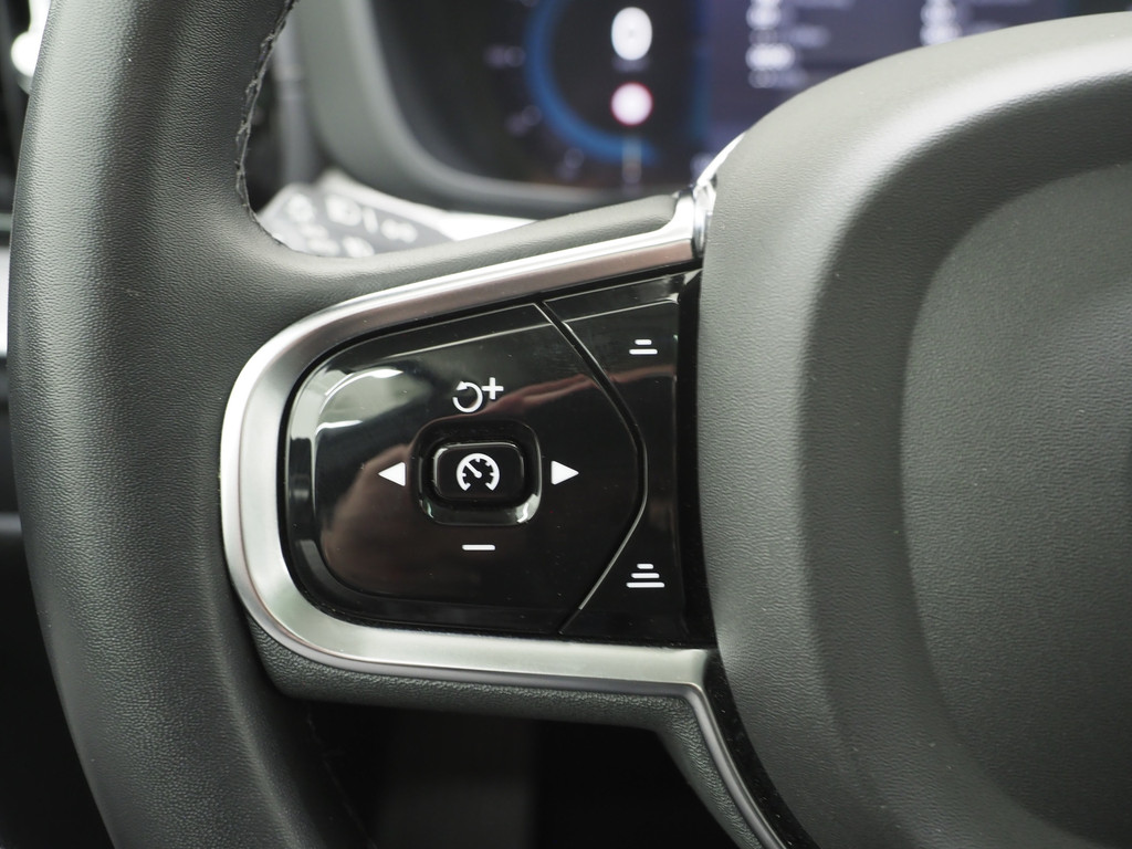 Volvo XC60 2.0 T6 Recharge AWD Ultimate Long Range 24